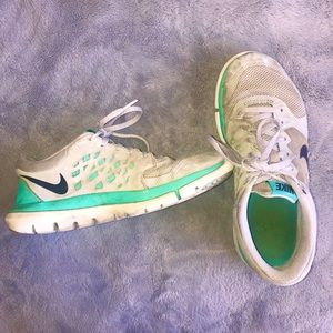 Nike Flex 2015 Running shoes